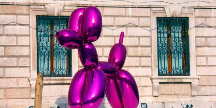 O amigurumi de cachorro de balão está dominando o artesanato com charme e criatividade