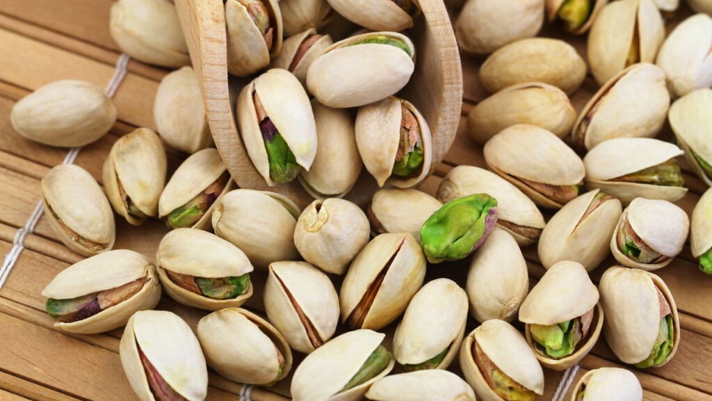 Não jogue cascas de pistache fora! Você pode usar para transformar sua casa