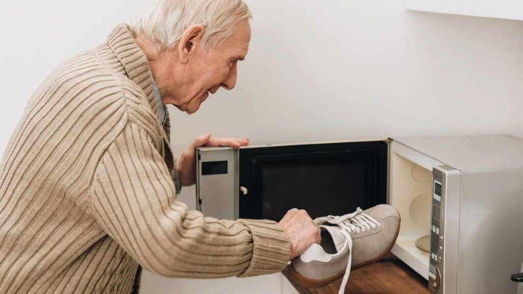 Professor revela o que pode aumentar o risco de demência em até 70%