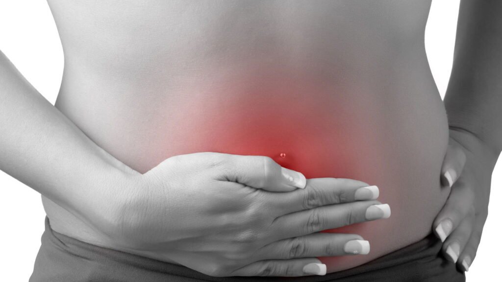 Por que os homens devem prestar atenção ao desconforto abdominal inferior?