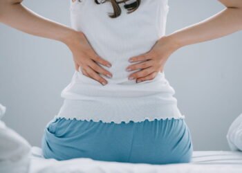 A causa da dor nas costas geralmente é encontrada em outro lugar que não as costas