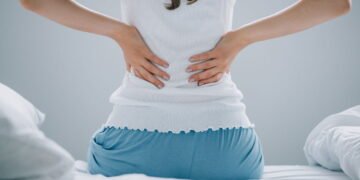 A causa da dor nas costas geralmente é encontrada em outro lugar que não as costas