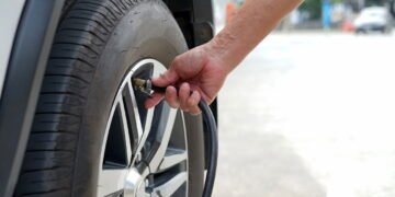 A importância da calibragem correta dos pneus para economia de combustível