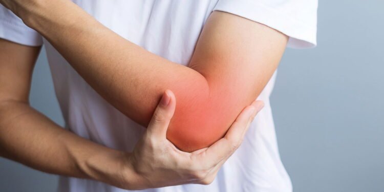 Como prevenir e recuperar-se do cotovelo de tenista sem cirurgia