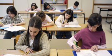 Todas as escolas estarão fechadas dia 08/09: não haverá aulas de pré-escola, ensino fundamental e médio