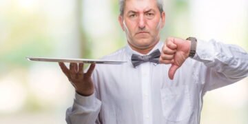 Esses comportamentos em restaurantes irritam os garçons