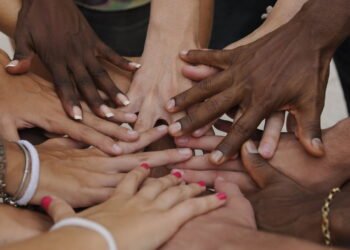 O que significa cultura woke e porque gera tanta polêmica