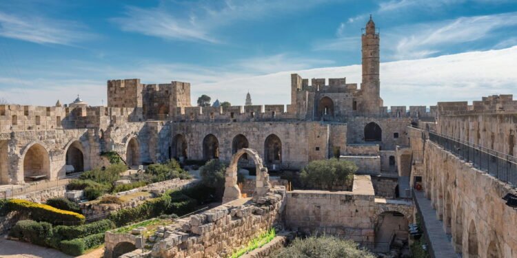 O que é a Síndrome de Jerusalém e por que ela assusta turistas