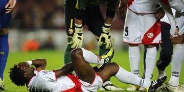 Lesão silenciosa cresce nos gramados e preocupa o futebol