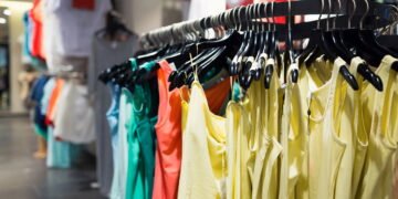 As cores que vão bombar na primavera e como usá-las no dia a dia