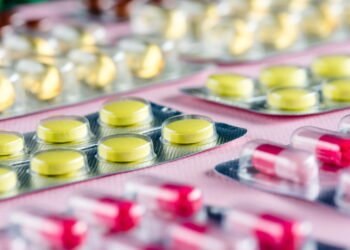 Ministério da Saúde ajusta regras e restringe remédios usados em casa