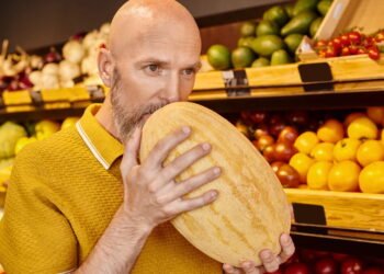 Dicas que vão salvar você de comprar um melão ruim no supermercado