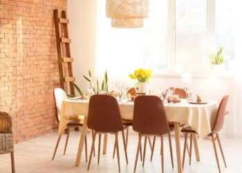 Mesa posta sofisticada pode ser feita gastando muito pouco