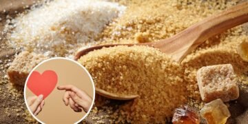 A simpatia do açúcar queridinha que está atraindo amor verdadeiro