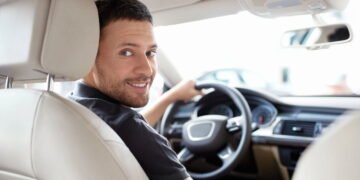 Motoristas comemoram menos burocracia e mais segurança com a nova documentação veicular