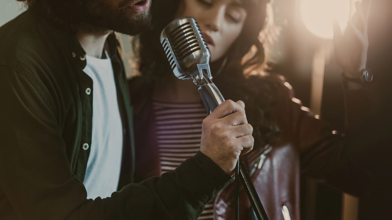 O que significa ter uma música presa na cabeça o dia todo - Estado de ...