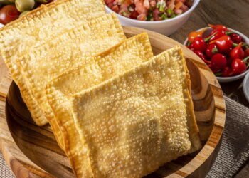 Versão de pastel feita com massa cozida viraliza