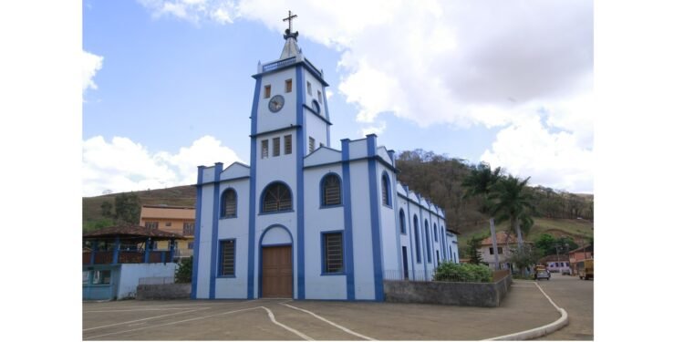 Igreja de Sem Peixe MG - Créditos: UFMG