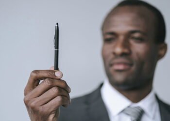 Um pequeno detalhe na caneta esferográfica volta a chamar atenção