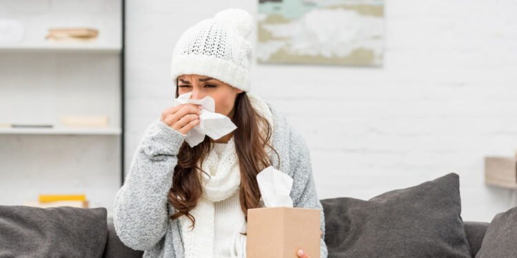 É assim que nosso corpo reage quando vemos uma pessoa doente
