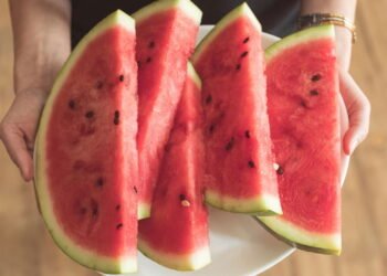 A fruta poderosa que auxilia na circulação e fortalece o sistema imunológico