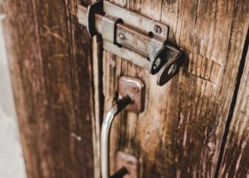 Dormir com a porta fechada