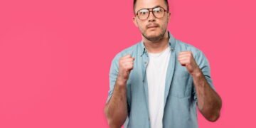 Esse simples gesto com o punho pode revelar detalhes da sua personalidade