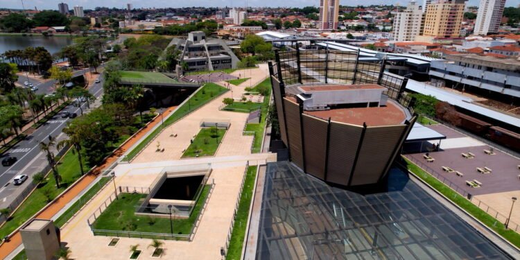 Cidade do interior paulista com um dos melhores sistemas de saúde e educação do Brasil