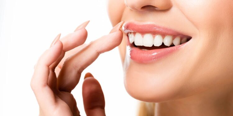 Queratina extraída de lã de ovelha promete recuperar dentes