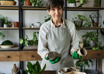 A planta pouco conhecida que floresce o verão todo e se destaca pela sua imensa beleza