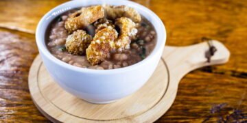 Como preparar um tutu de feijão cremoso e cheio de sabor