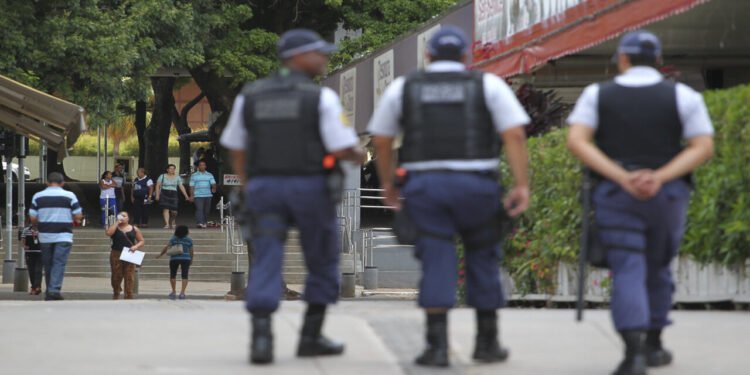 Policiamento faz a rede de segurança das cidades - Créditos: Divulgação/Flickr