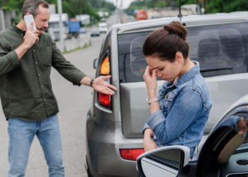 Veja o que evitar ao presenciar um acidente para não piorar a situação