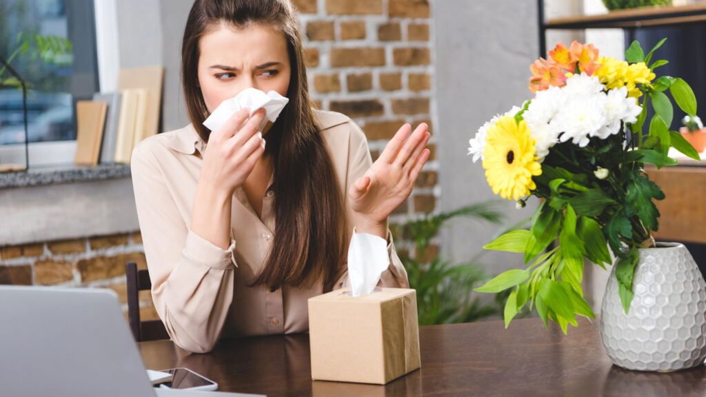 Óleo de lavanda ajuda no sono e na pele mas pode esconder riscos