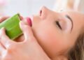3 formas simples de usar babosa para melhorar a saúde da sua pele