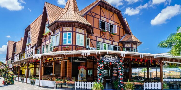 Parece Alemanha, mas é Brasil! Essa é a cidade mais charmosa de Santa Catarina