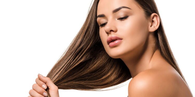 Esse chá está conquistando quem quer ter cabelos brilhantes sem química