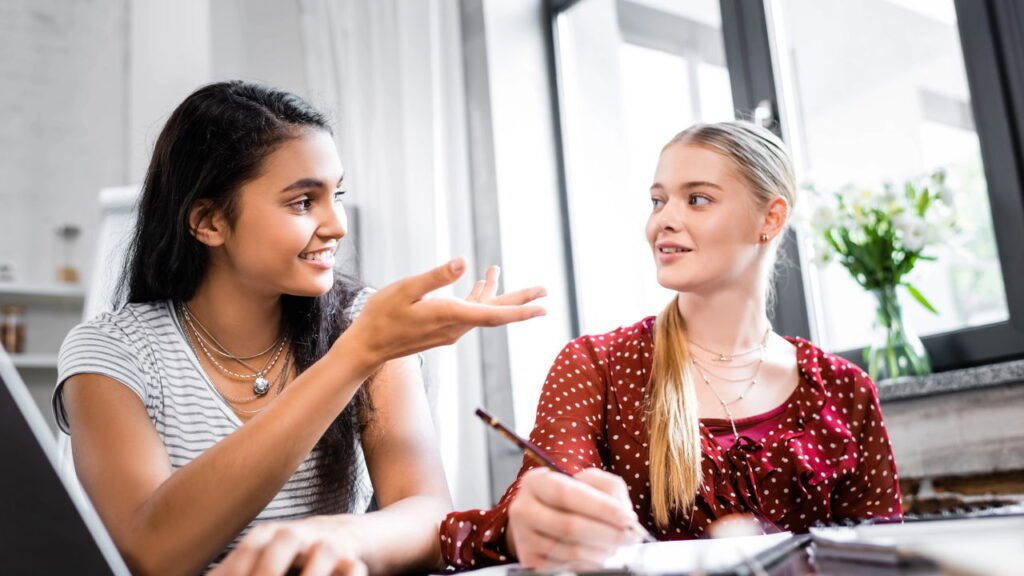 Como as respostas secas destroem relacionamentos sem você perceber