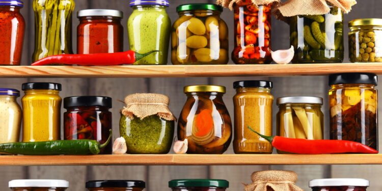 Alimentos que mais estragam na despensa e você nem imagina