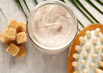 Esfoliante corporal caseiro com apenas 2 ingredientes baratinhos