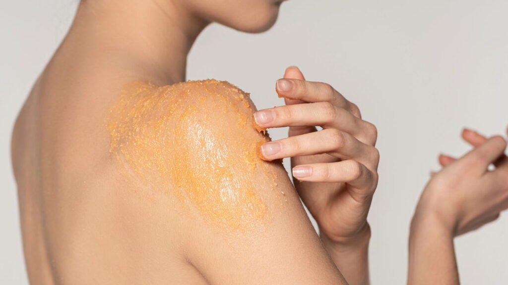 Esfoliante corporal caseiro com apenas 2 ingredientes baratinhos