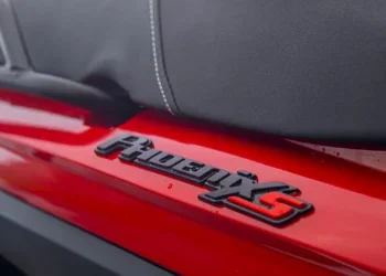 Esse modelo da Shineray não precisa de CNH para pilotar