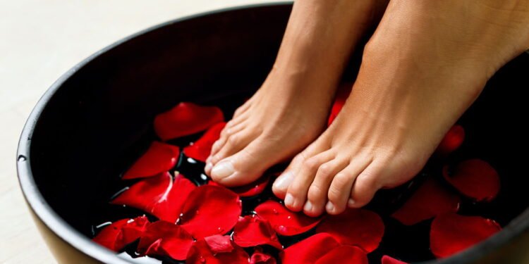 A receita mais eficaz de escalda-pés para aliviar o estresse