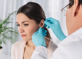 Brinco pesado pode fazer mal para sua saúde?