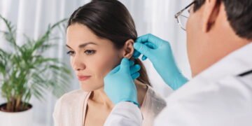 Brinco pesado pode fazer mal para sua saúde?