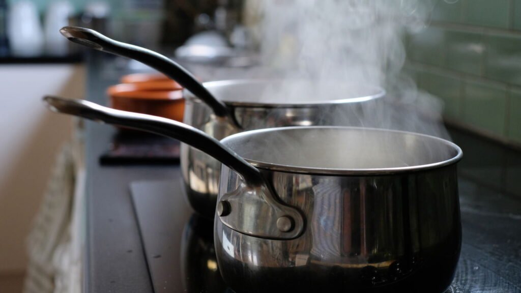 O aço inoxidável é realmente seguro para cozinhar no dia a dia?