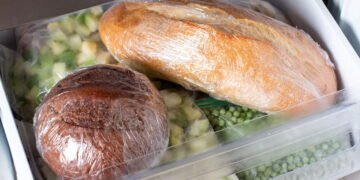 O que acontece ao comer pão depois de congelado e descongelado