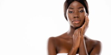 O erro mais comum na pele negra para piorar manchas