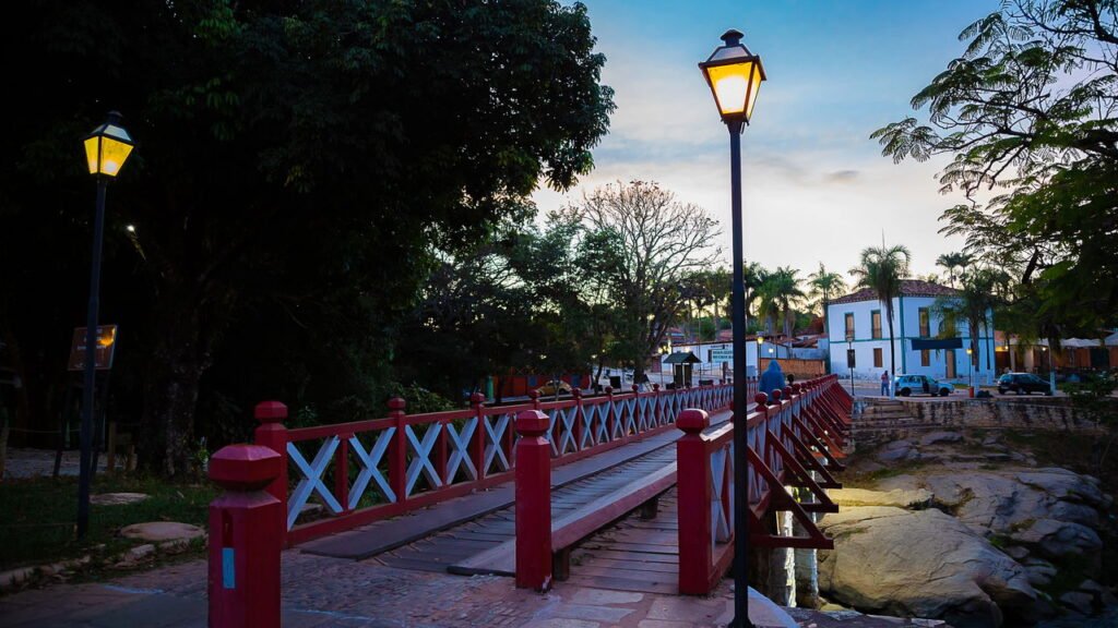 Essa cidade esconde encantos naturais a apenas 2 horas de Brasília