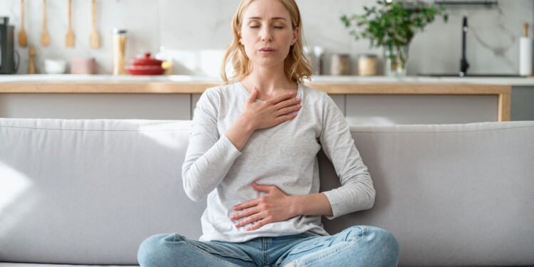 O hábito mais poderoso para restaurar sua energia mental em segundos